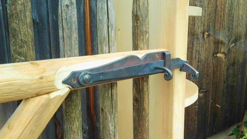 Riegel, Griffe, Ringe