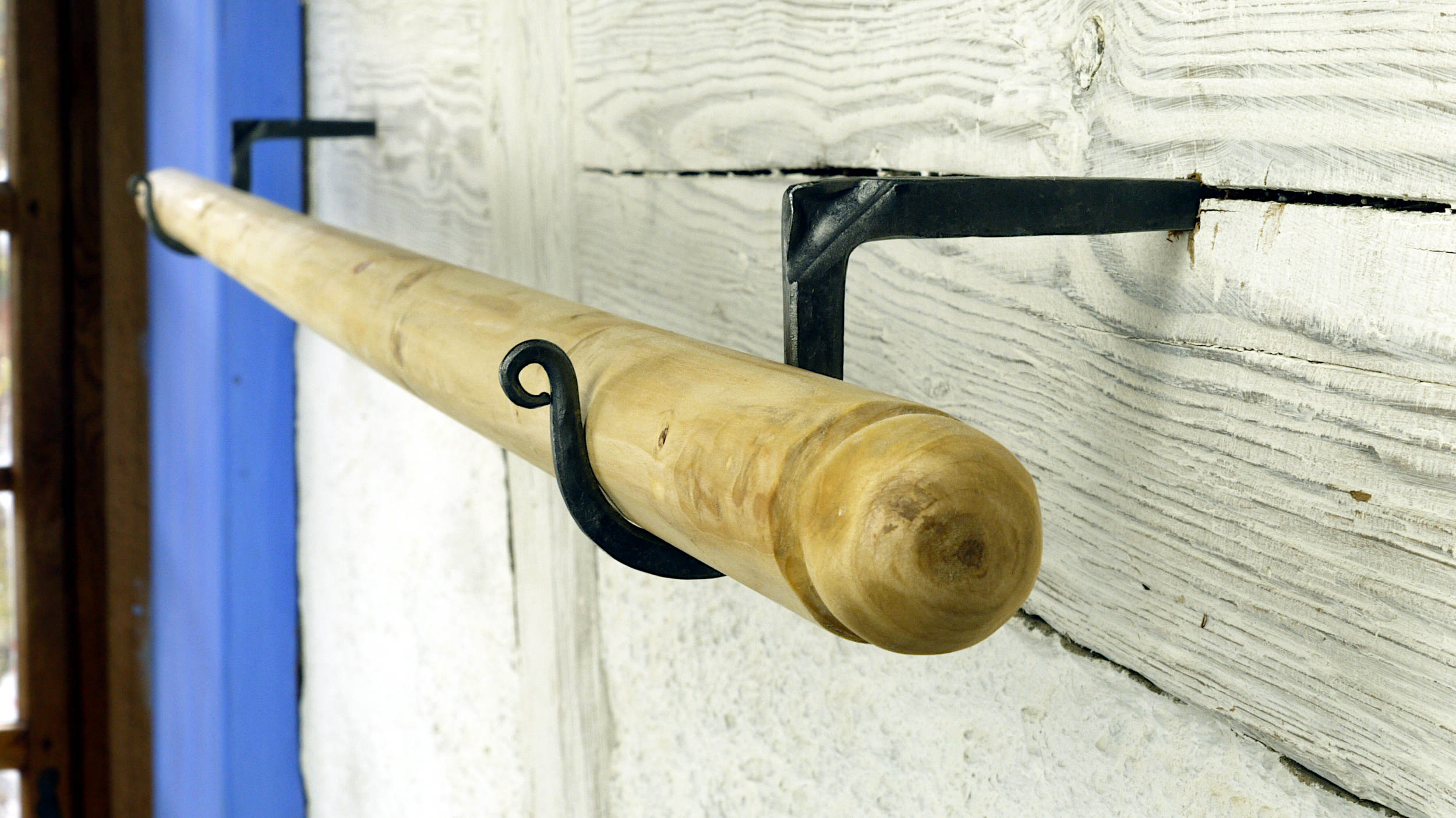 Rundholz-mit-Einschlaghaken-web4