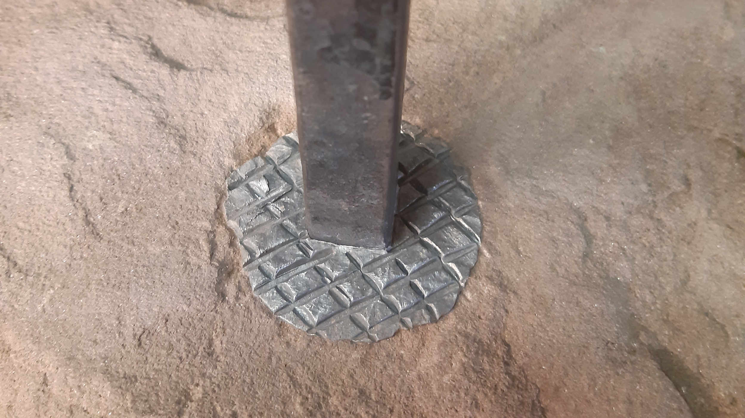 Schuhabkratzer-mit-Stein_web3